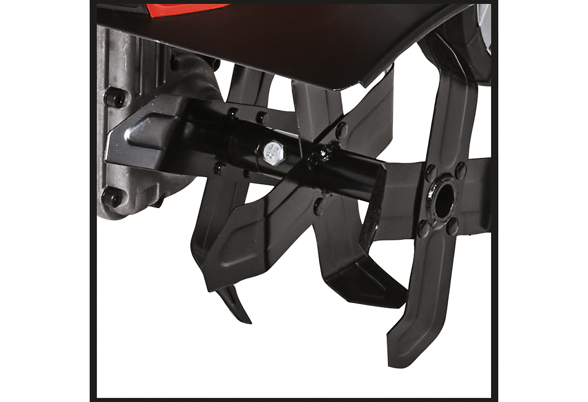 Οι κοφτερές λεπίδες της φρέζας.